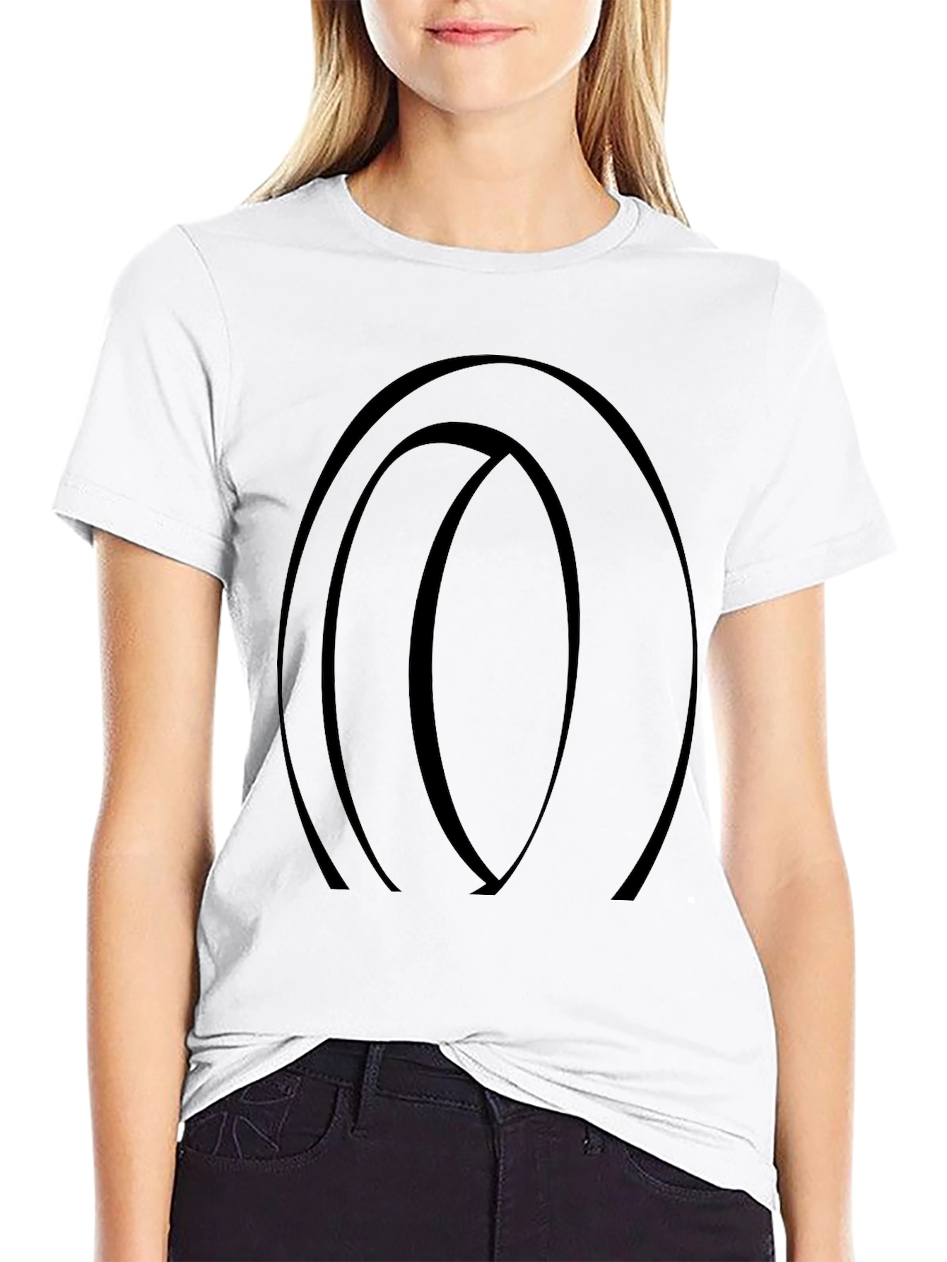 Camiseta Negra con Diseño Abstracto Ovalado