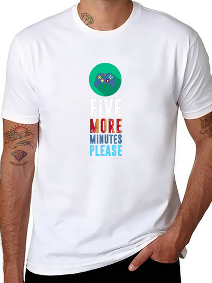 Camiseta Negra Cinco Minutos Más para Gamers