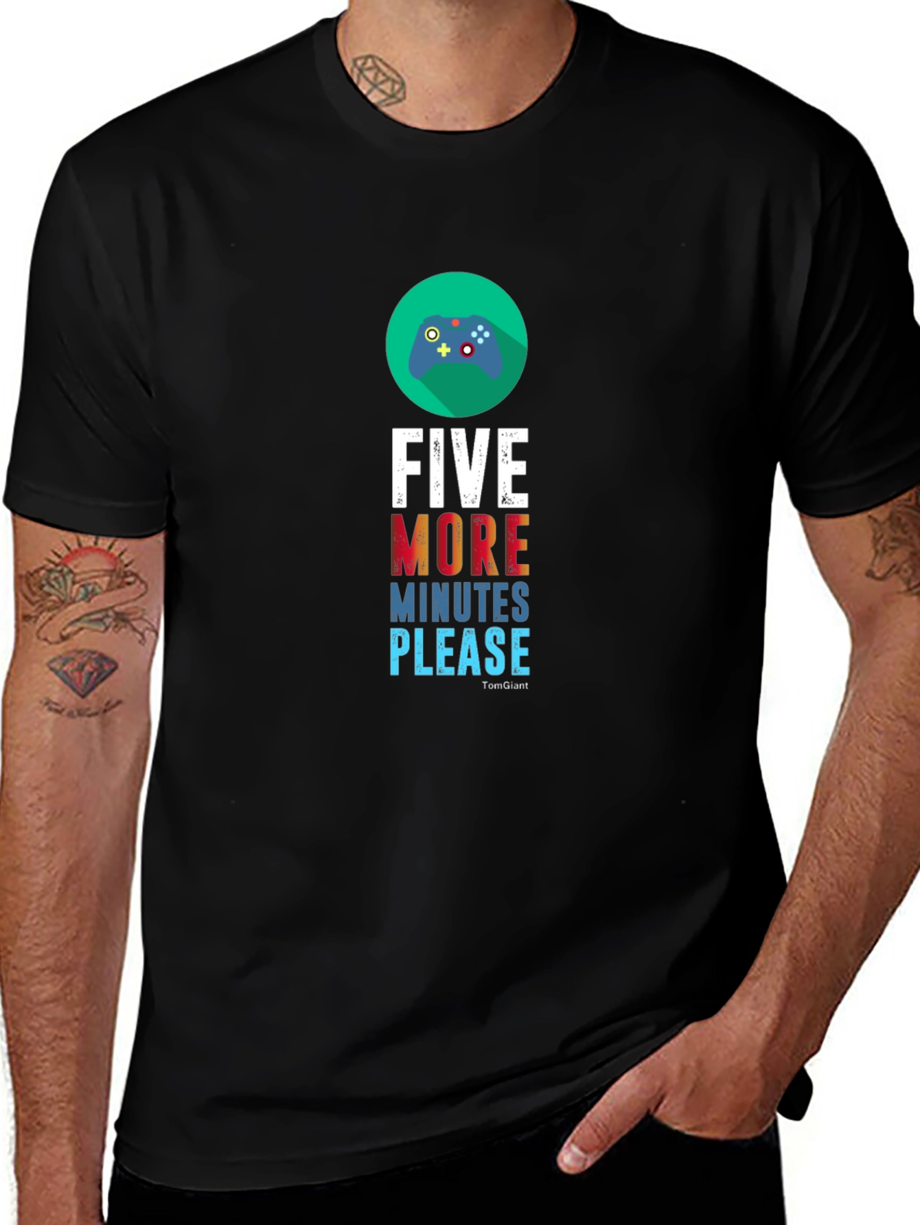 Camiseta Negra Cinco Minutos Más para Gamers