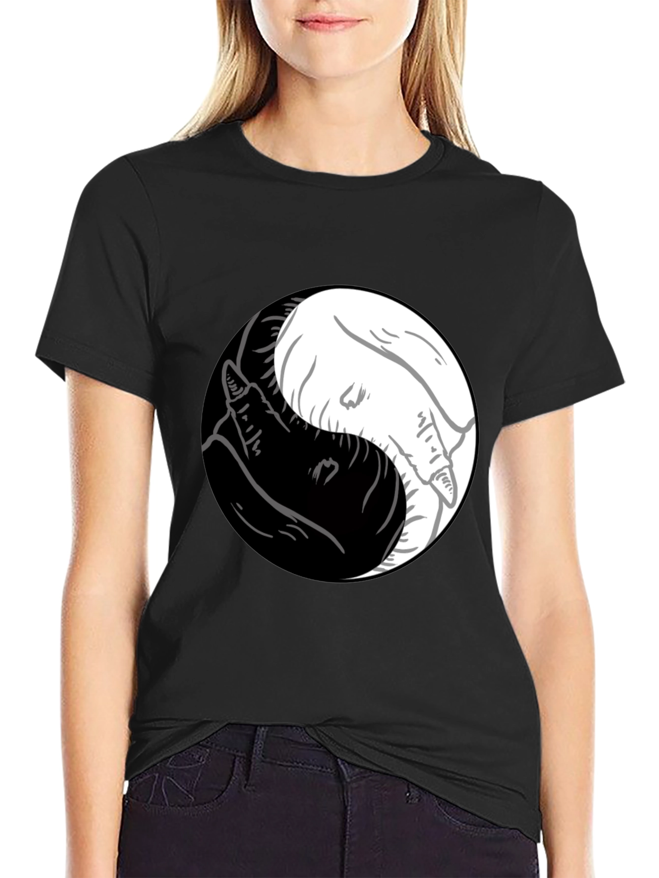 Camiseta Yin Yang Lobos Blanco y Negro Estilo Casual