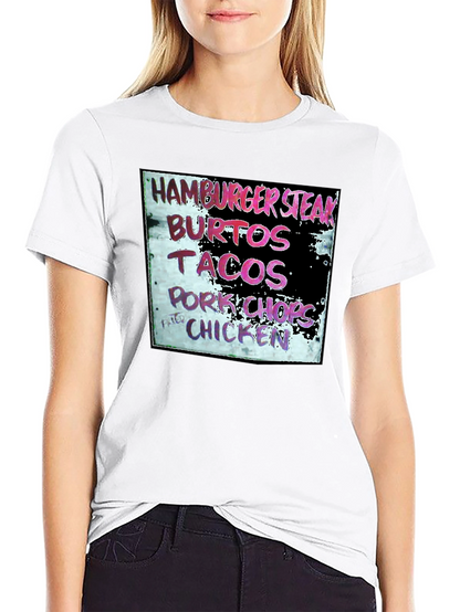 Camiseta Negra con Menú de Comida