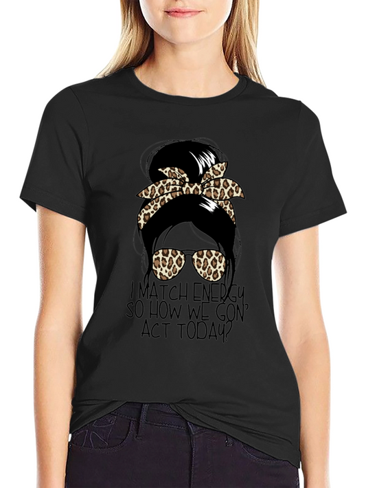 Camiseta Negra con Diseño de Moño Leopardado