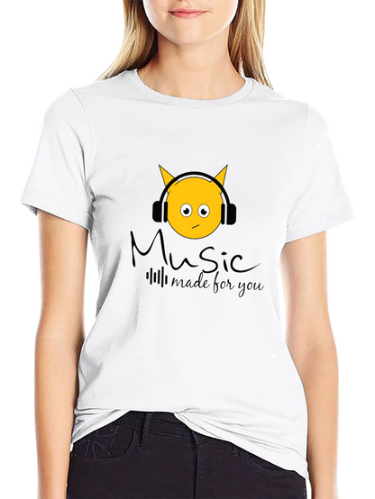 Camiseta Negra con Diseño Music Made for You