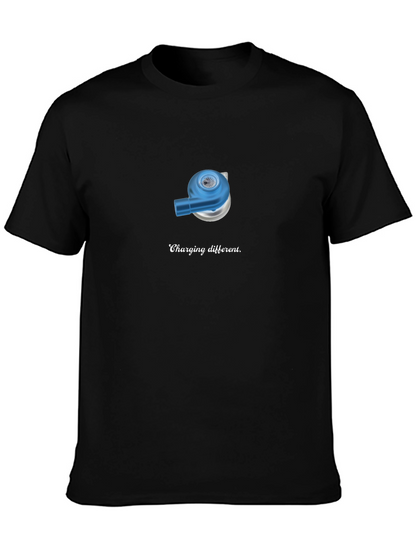 Camiseta Negra con Diseño Divertido de Carga