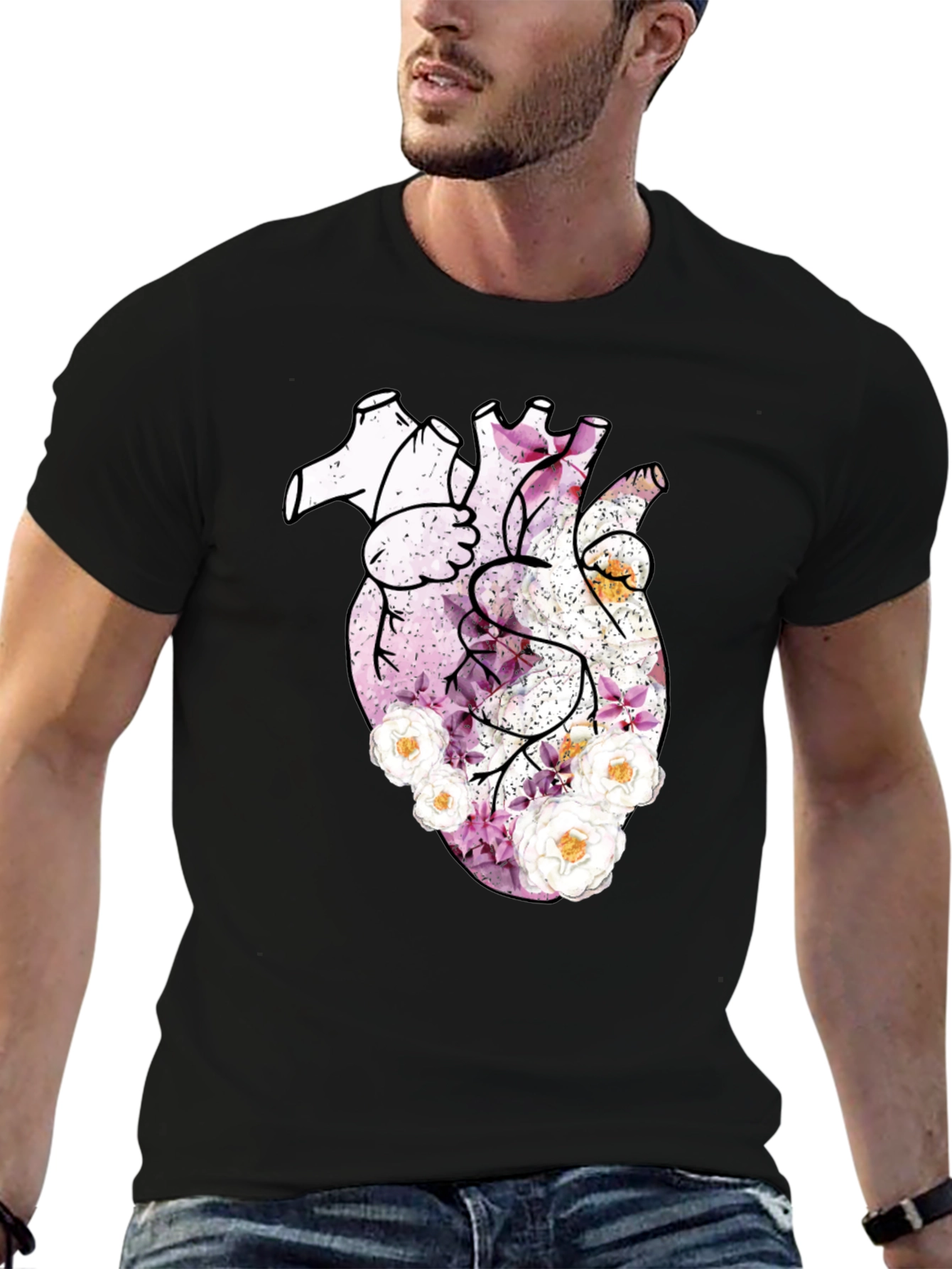 Camiseta Negra con Corazón Floral