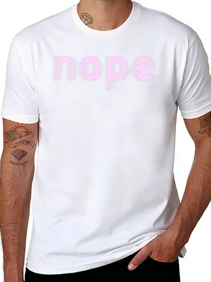 Camiseta Negra con Texto Nope Rosa