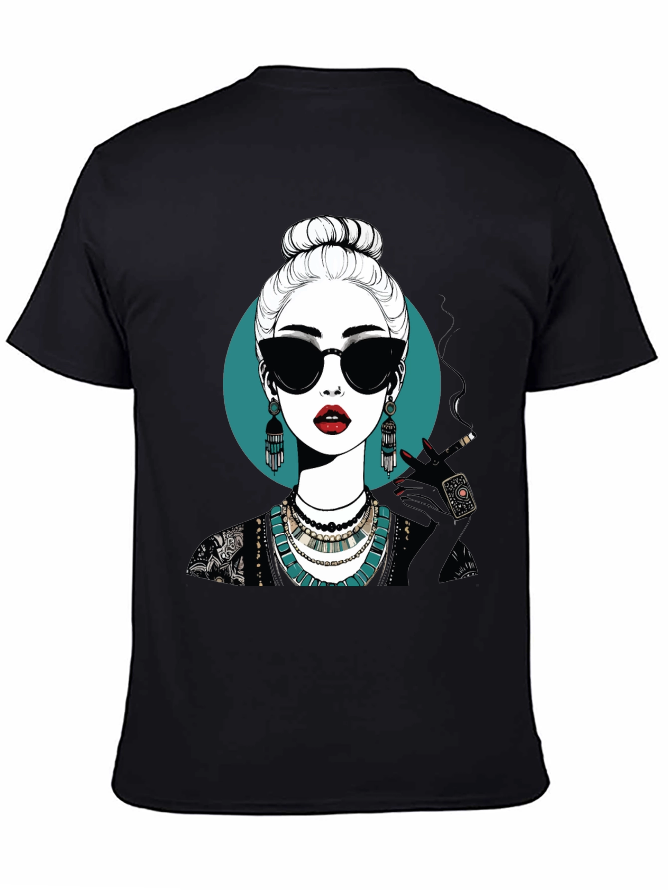 Camiseta Negra con Diseño Gráfico de Mujer Misteriosa