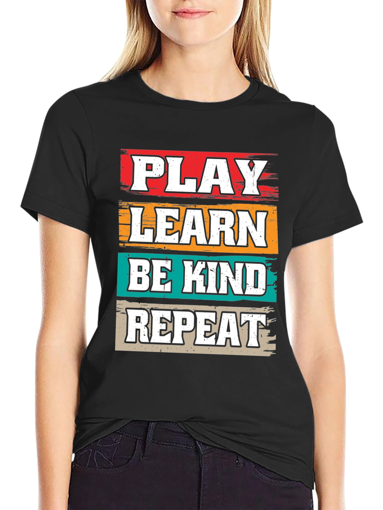 Camiseta Negra con Diseño Juega Aprende Sé Amable Repite