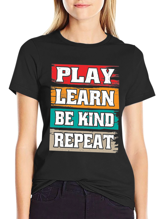 Camiseta Negra con Diseño Juega Aprende Sé Amable Repite