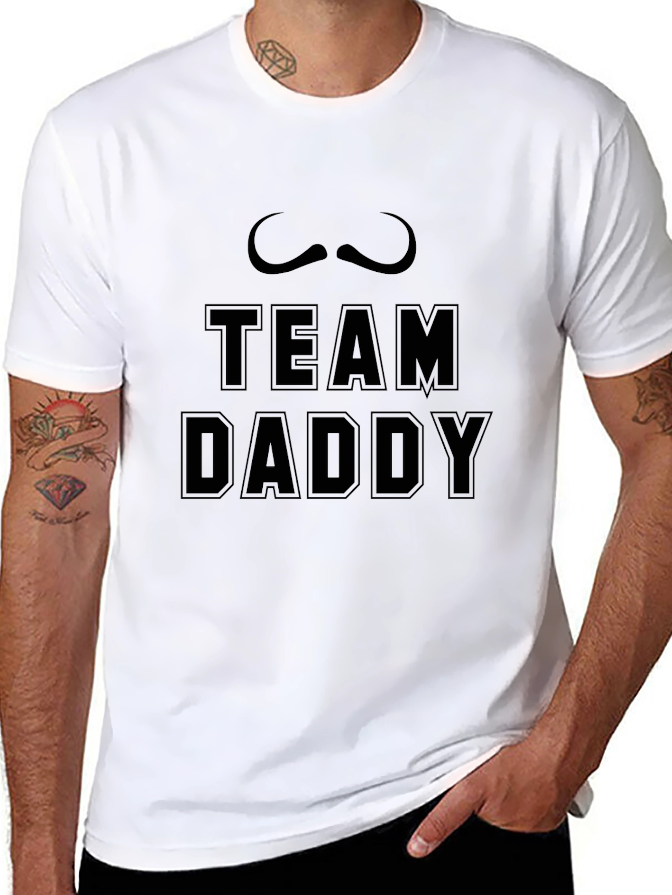 Camiseta Negra Team Daddy con Bigote - Para Papá