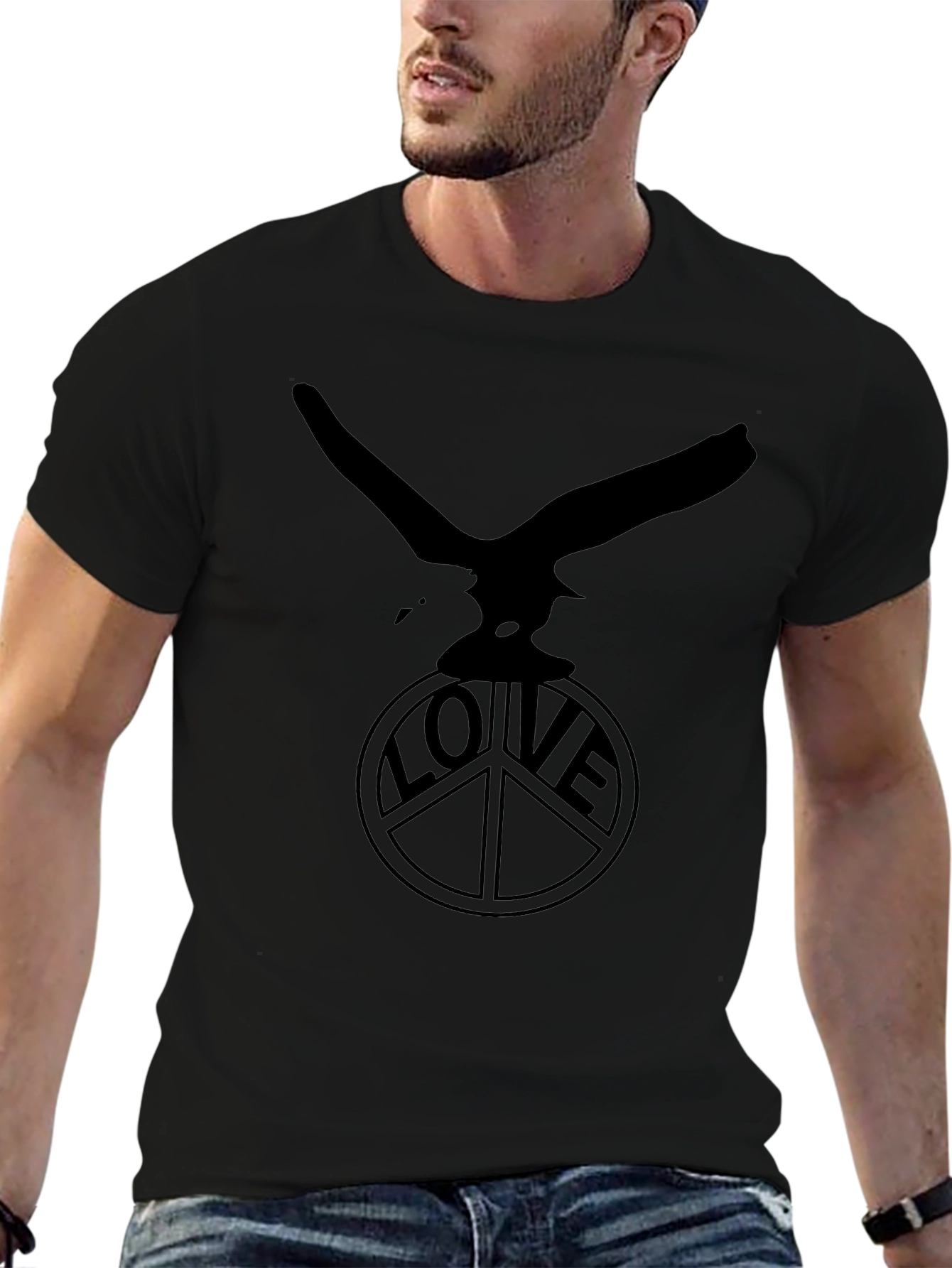 Camiseta Negra Águila y Símbolo de Paz LOVE