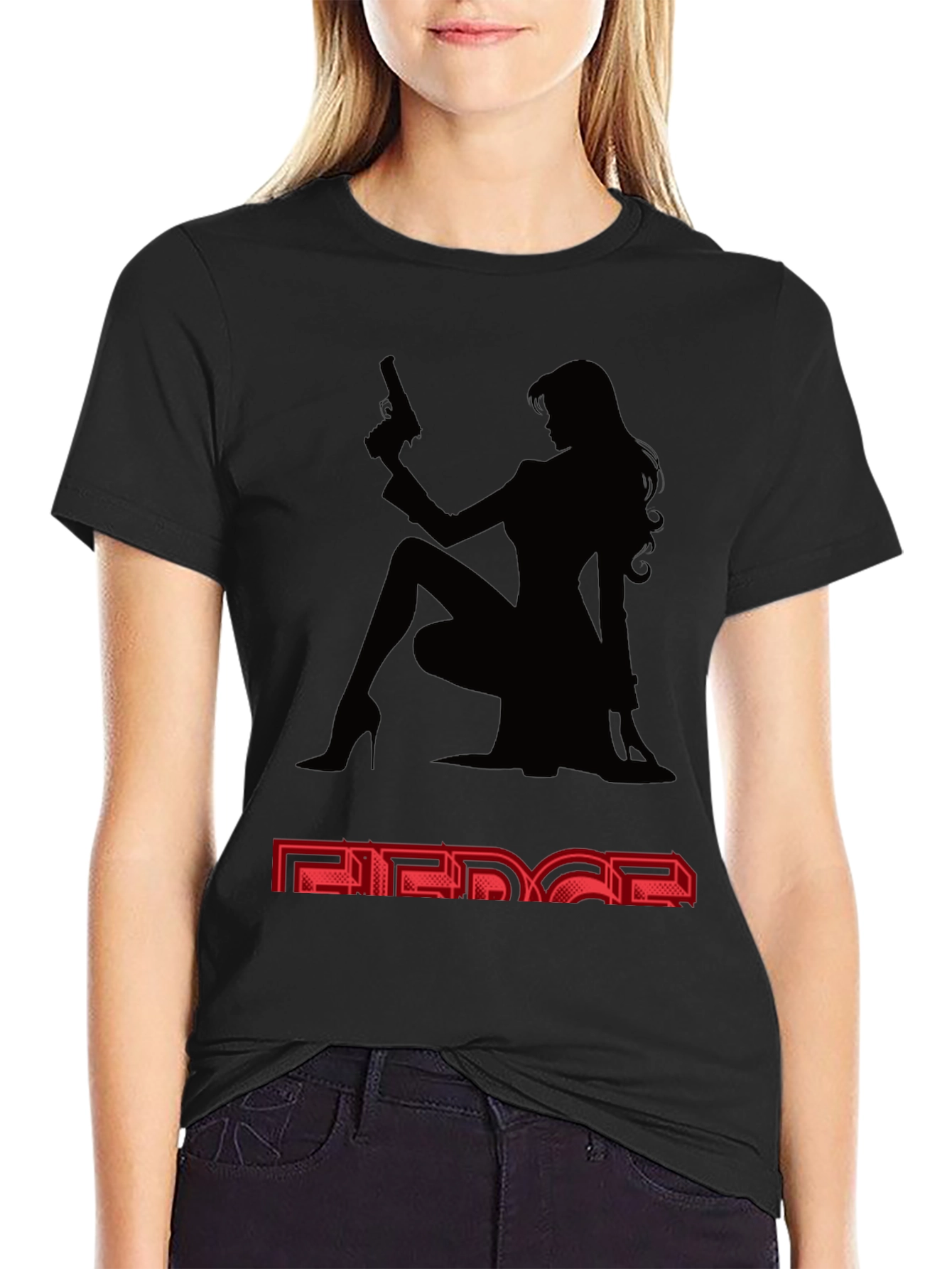 Camiseta Negra Mujer Fatal - Estilo y Audacia