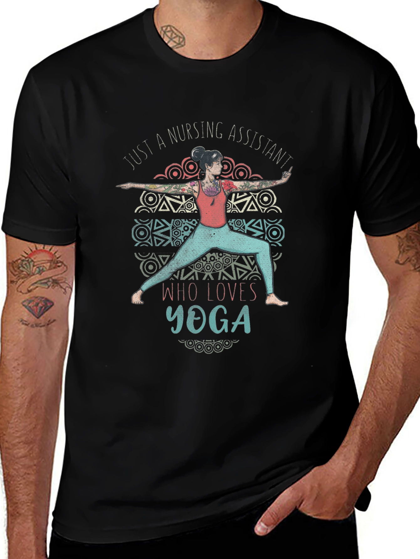 Camiseta Negra Asistente de Enfermería Yoga