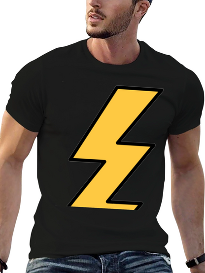 Camiseta Negra con Rayo Amarillo - Estilo Casual