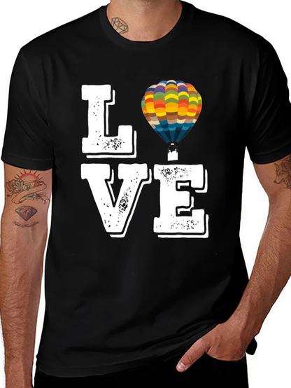 Camiseta Negra con Diseño LOVE y Globo Aerostático