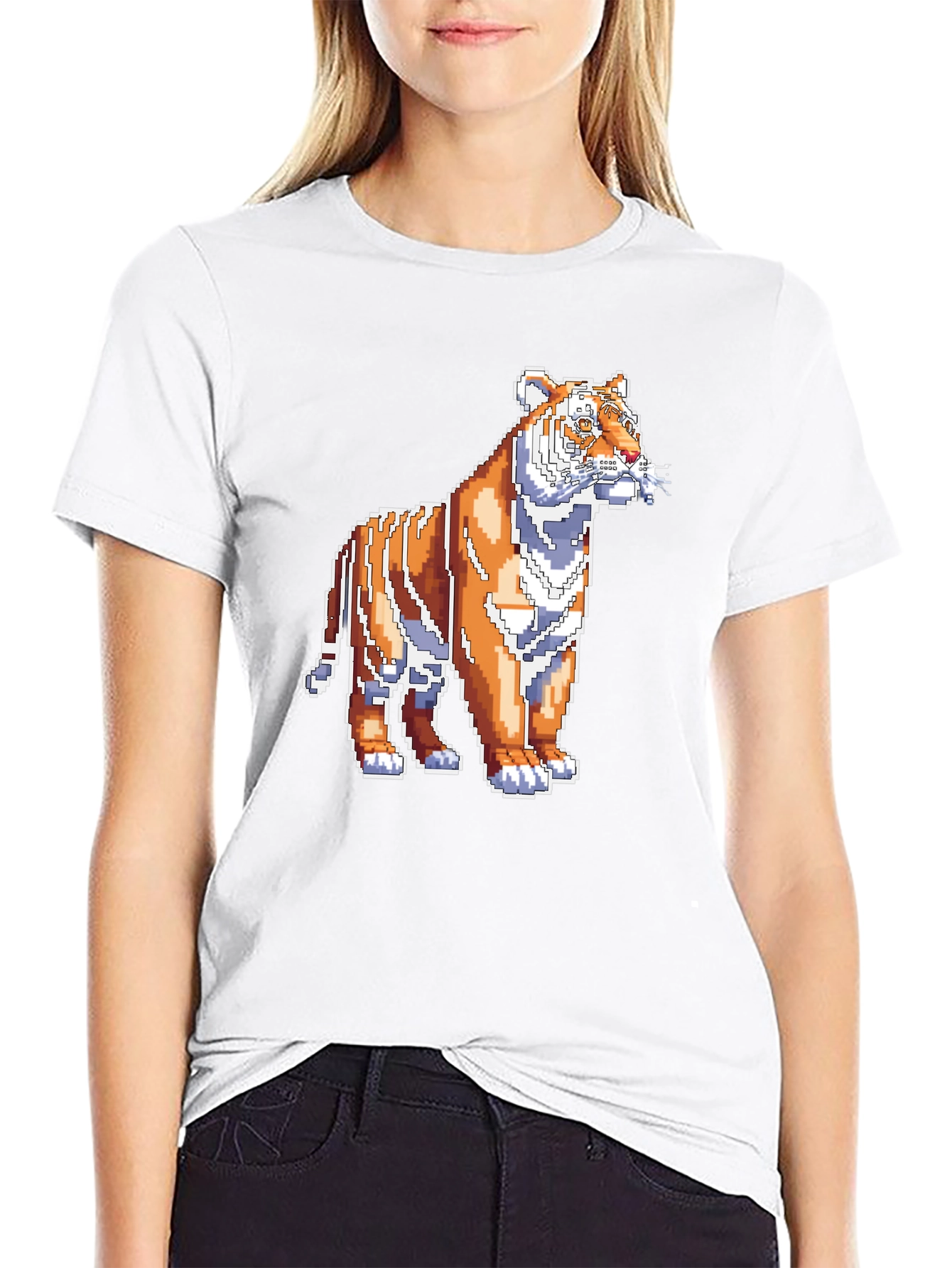 Camiseta Negra con Tigre Pixelado
