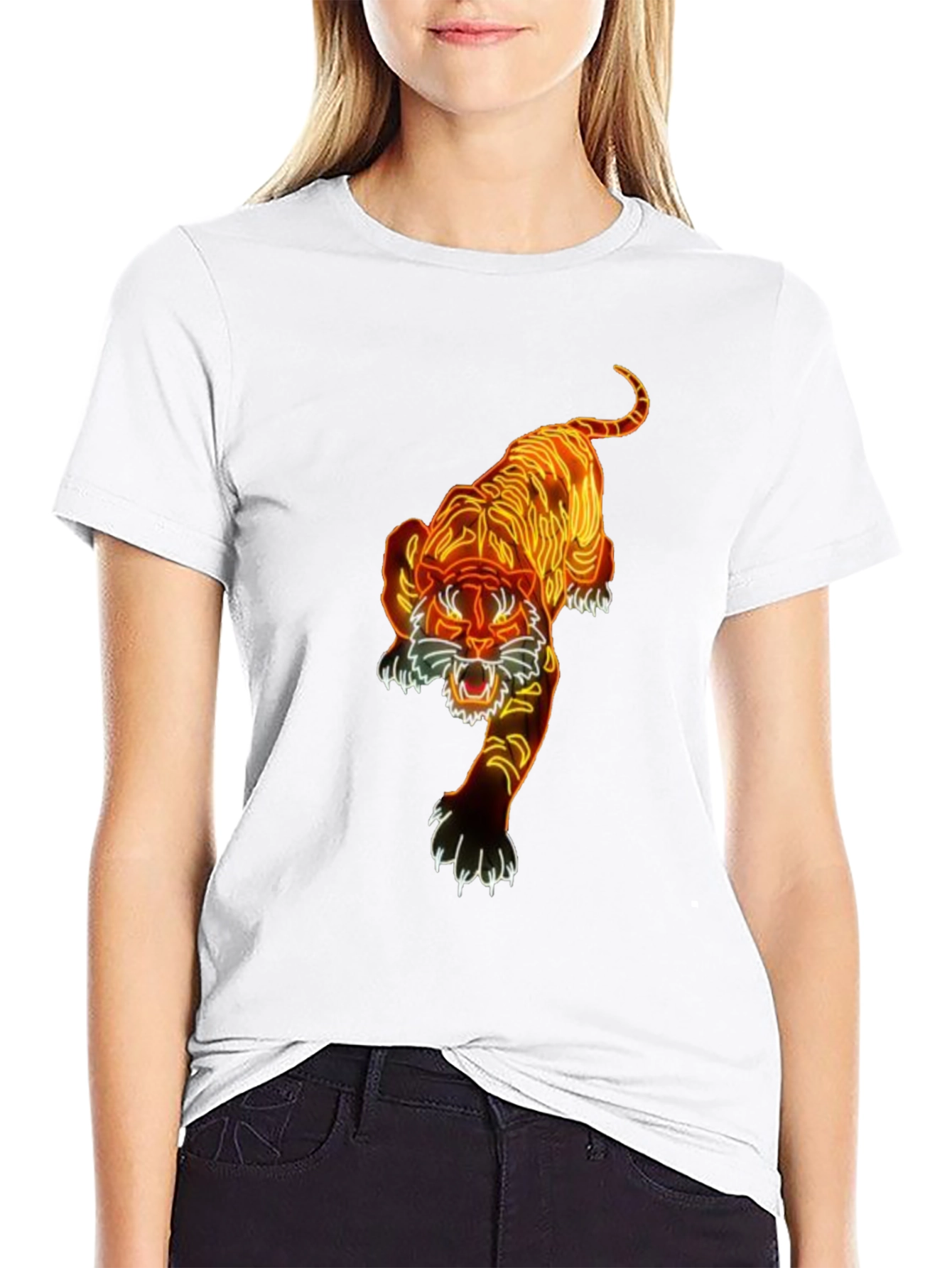 Camiseta Negra con Diseño de Tigre Neon