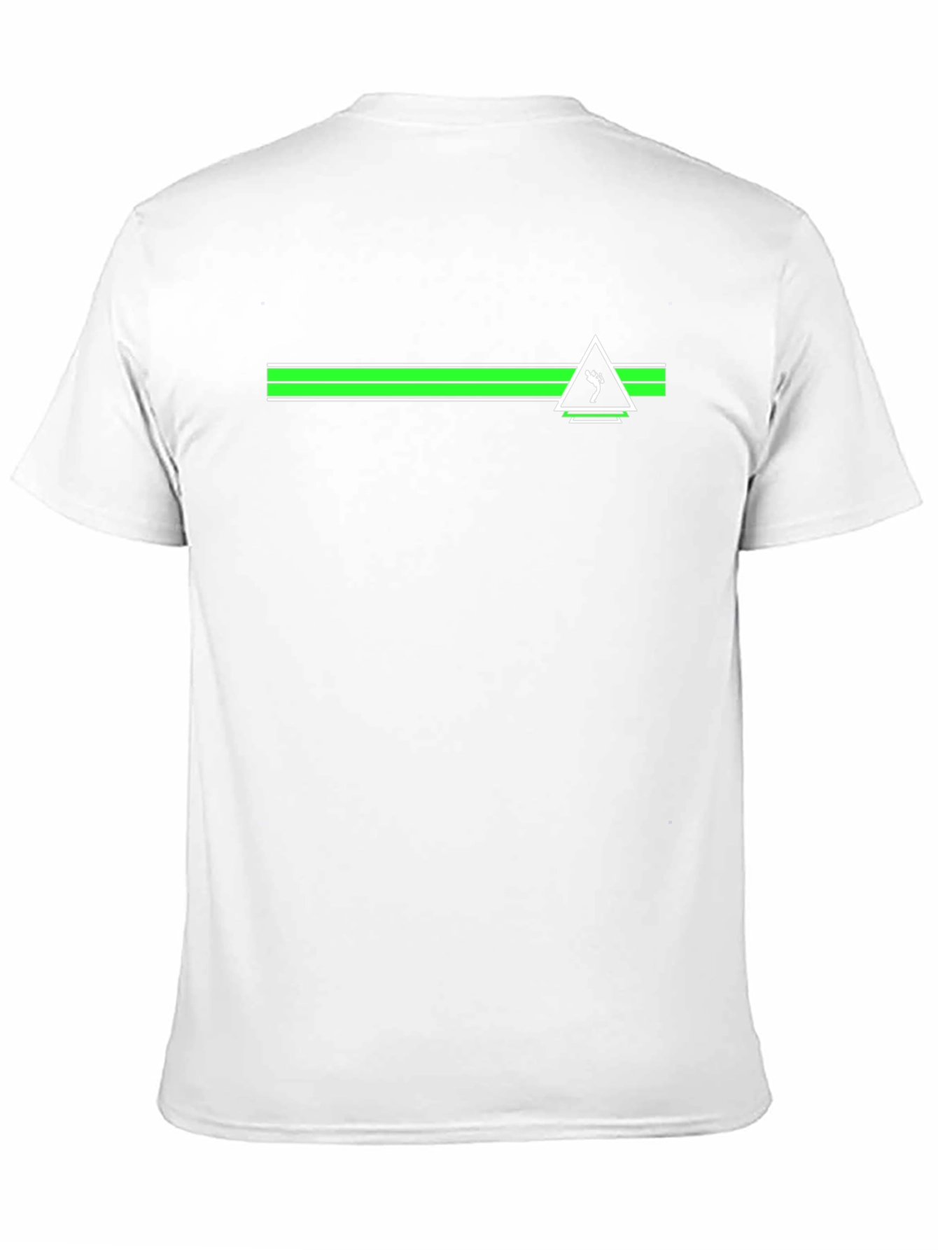 Camiseta Negra con Diseño Geométrico Verde y Blanco