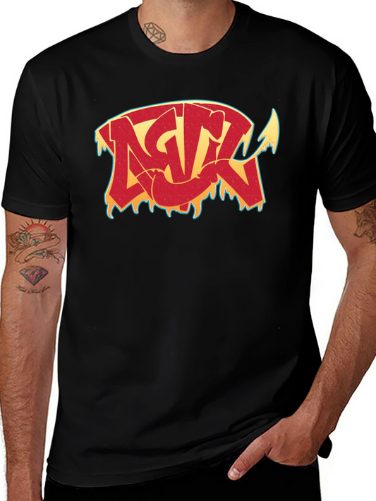 Camiseta Negra con Diseño Gráfico Estilizado