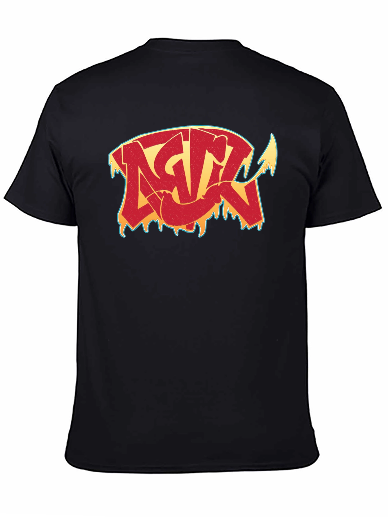 Camiseta Negra con Diseño Gráfico Estilizado