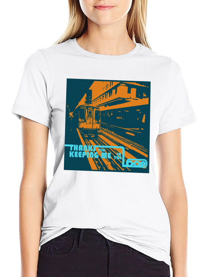 Camiseta Negra con Diseño de Tren Urbano Retro