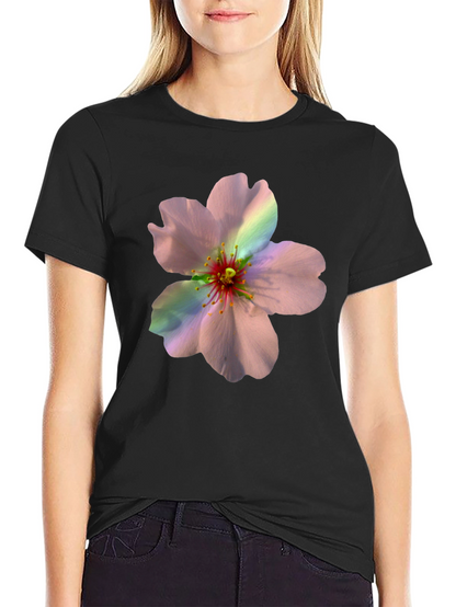 Camiseta Negra con Estampado Floral