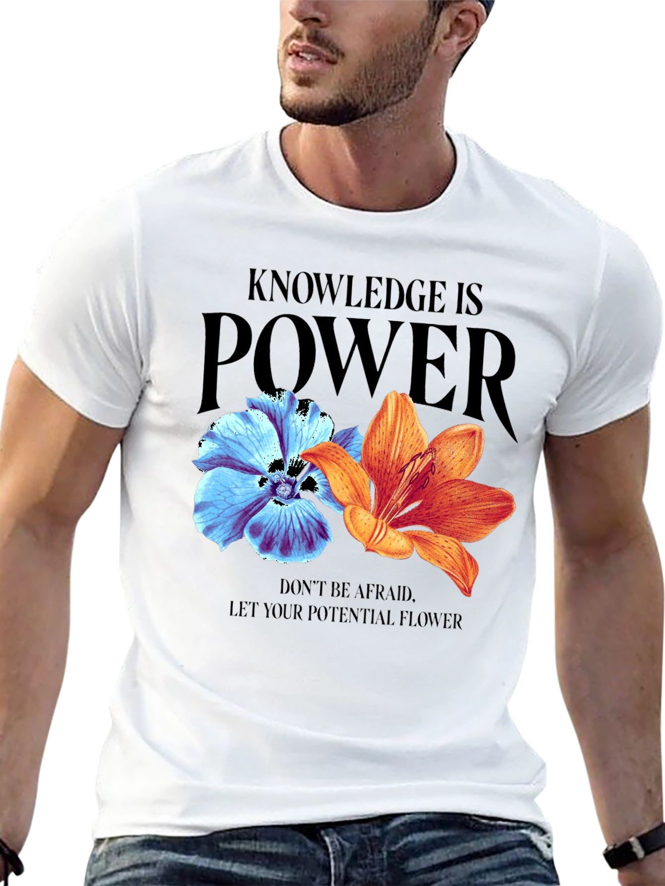 Camiseta Negra Flores: Conocimiento es Poder