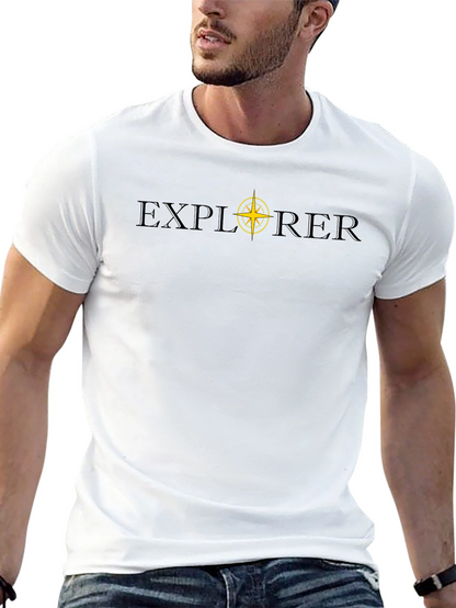 Camiseta Negra Explorer con Brújula - Aventura Diaria