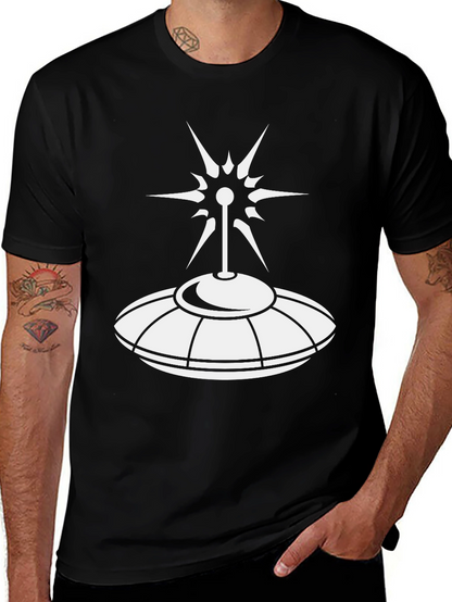 Camiseta Negra OVNI: Diseño Espacial Único