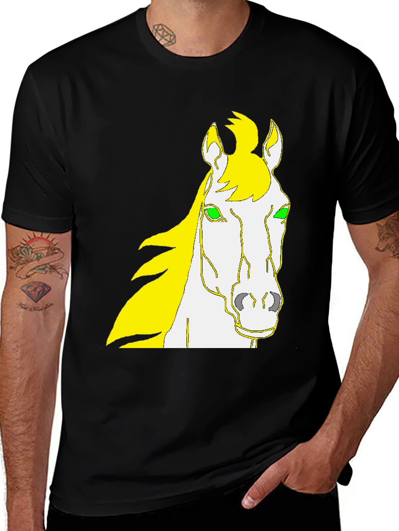Camiseta Negra Diseño Cabeza de Caballo Amarillo