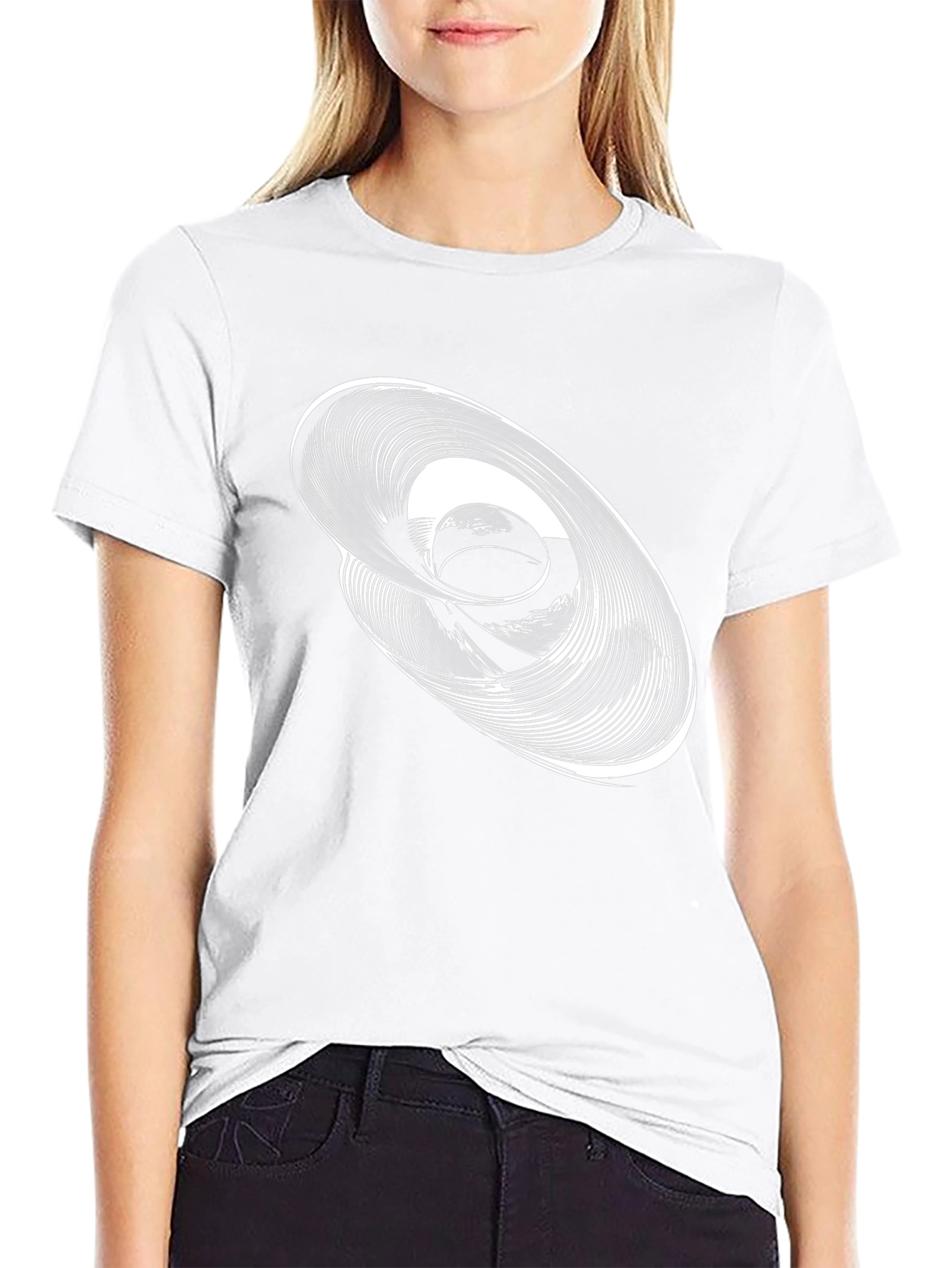 Camiseta Negra con Diseño Abstracto