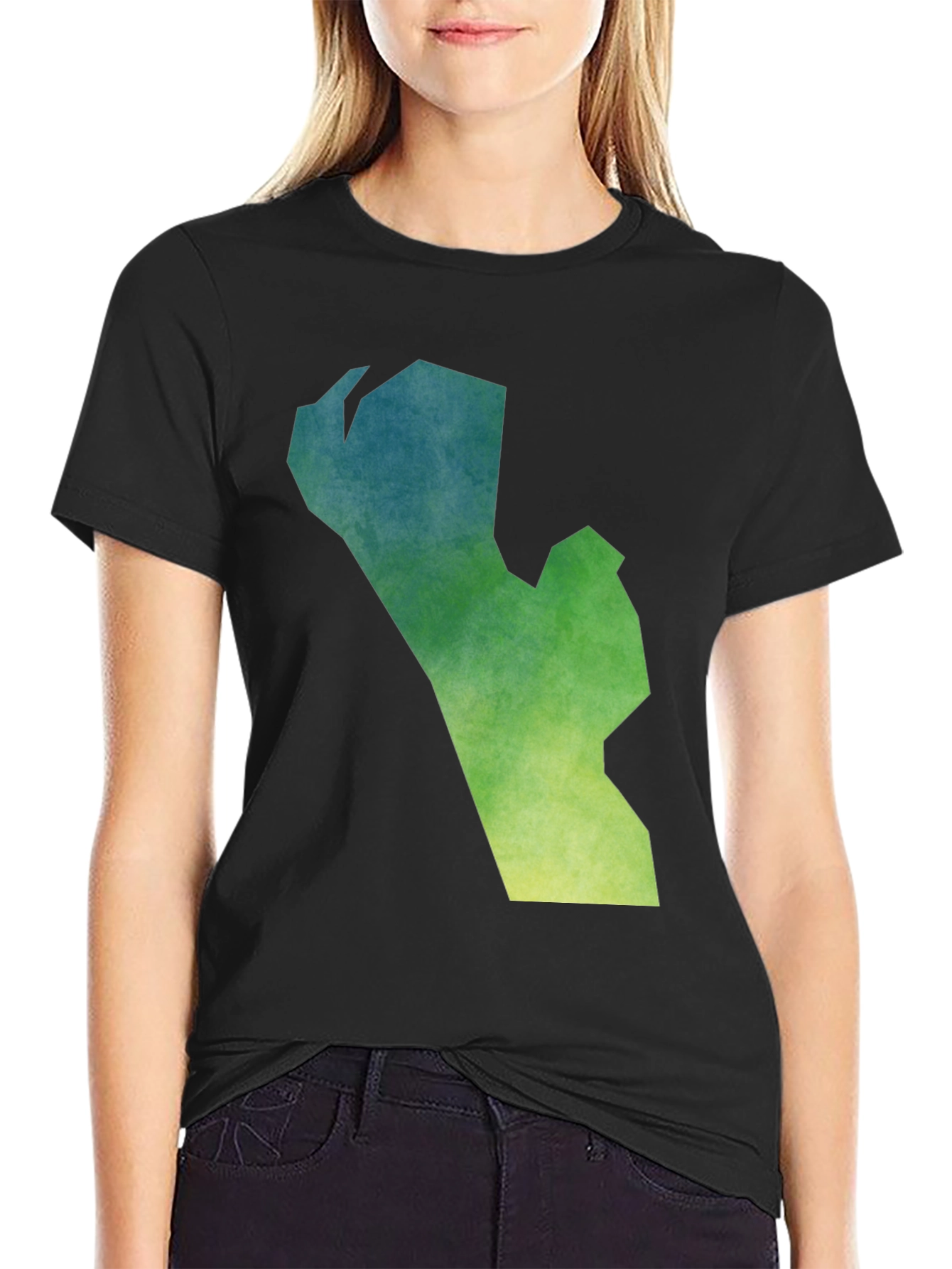 Camiseta Negra con Diseño Abstracto Degradado