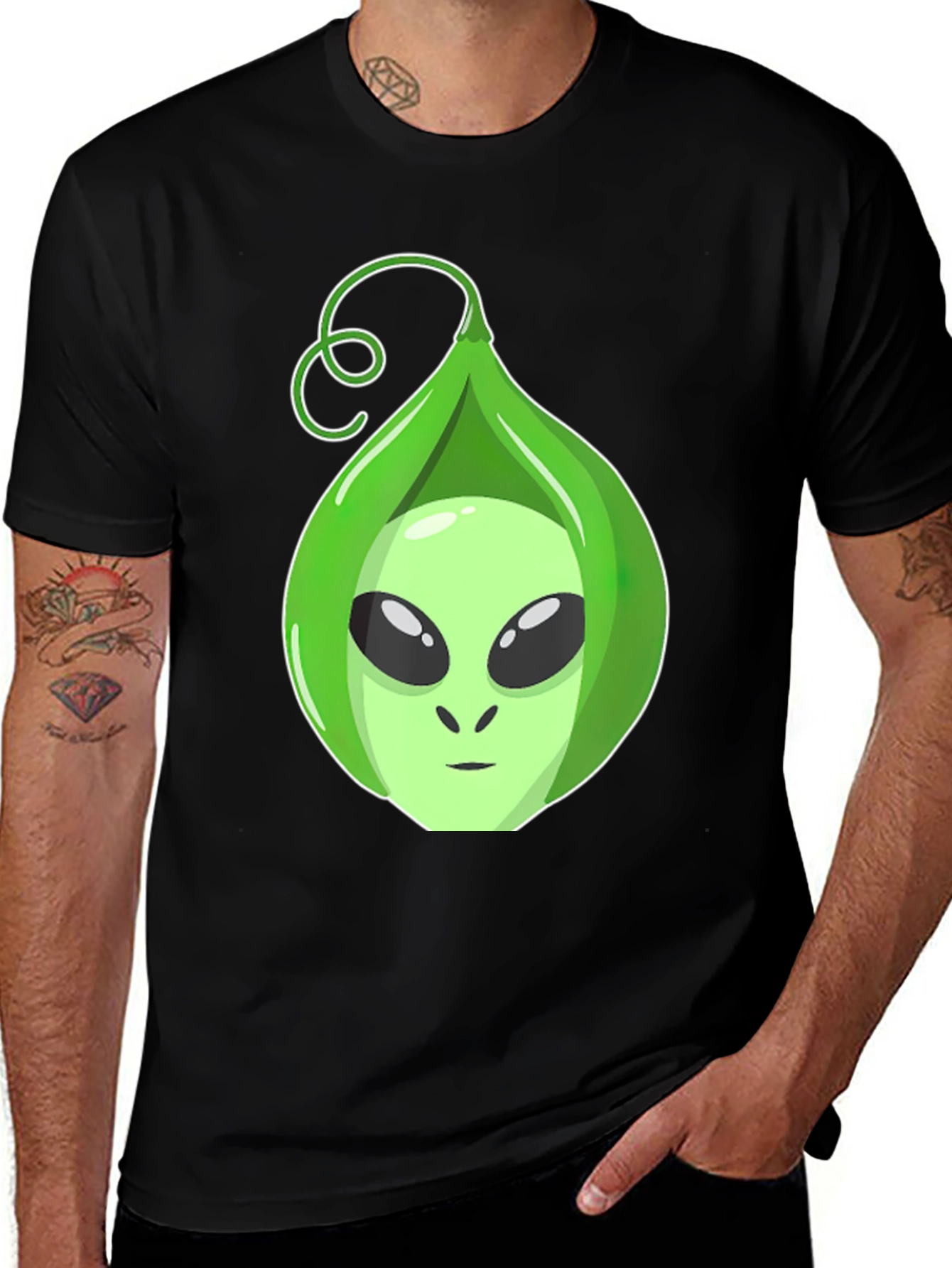 Camiseta Hombre con Diseño Alienígena en Vaina