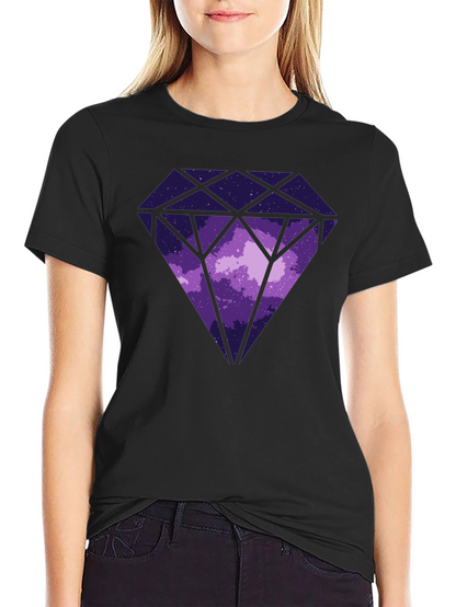 Camiseta Negra con Diseño de Diamante Cósmico
