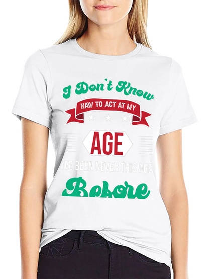 Camiseta Negra con Diseño Humorístico de Edad