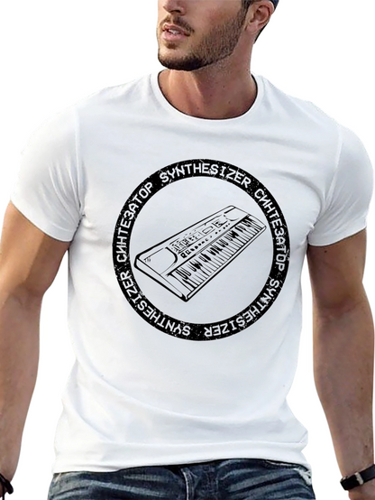 Camiseta Negra Sintetizador Retro