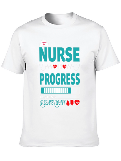 Camiseta Negra: Enfermera en Progreso - Diseño Médico