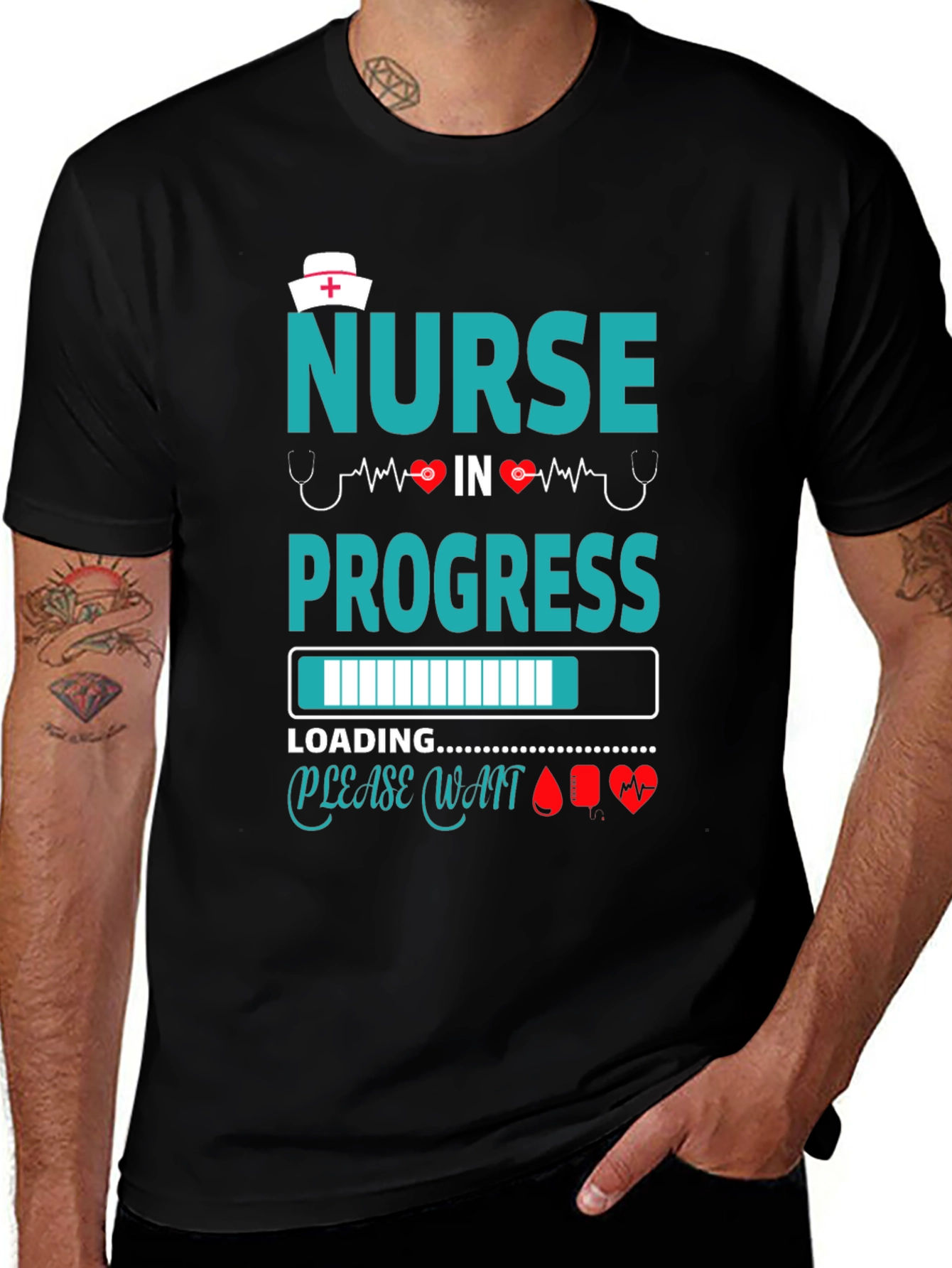 Camiseta Negra: Enfermera en Progreso - Diseño Médico
