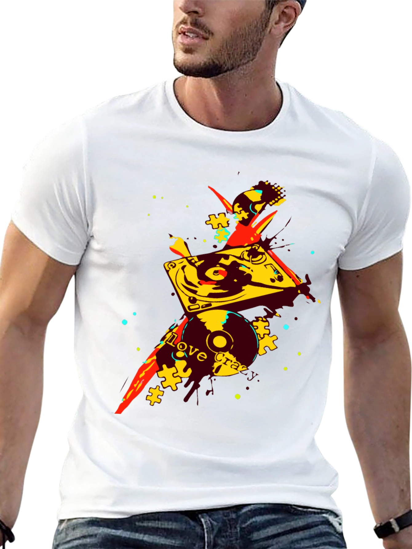 Camiseta Negra con Diseño Abstracto de DJ