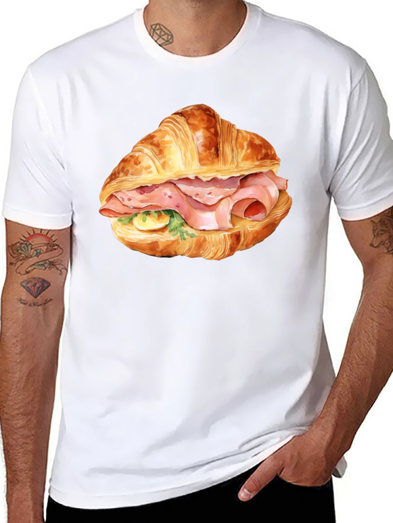 Camiseta Negra Estampada Croissant con Jamón