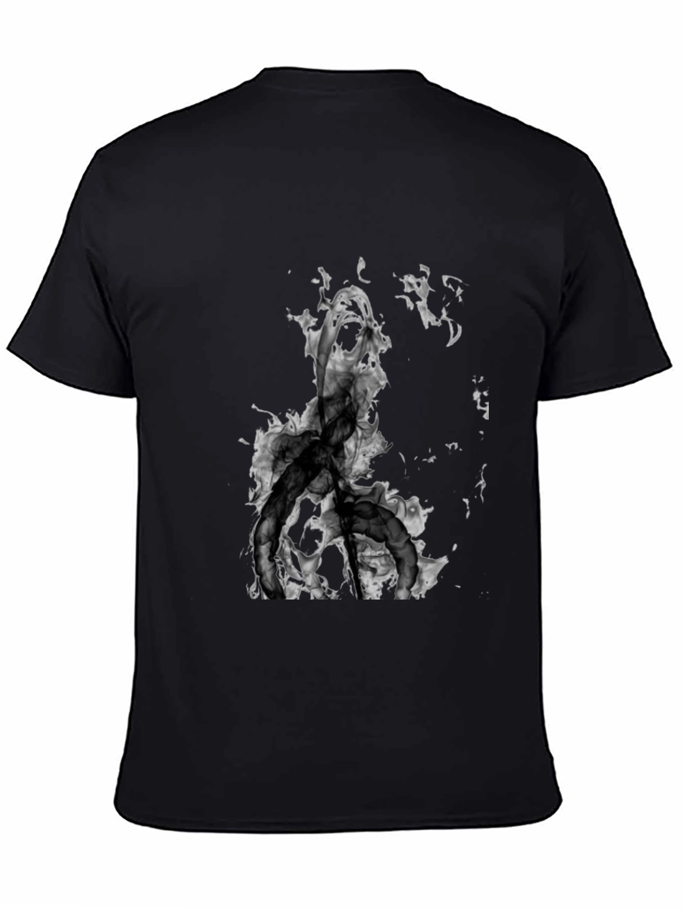 Camiseta Negra con Diseño Abstracto en Blanco y Negro