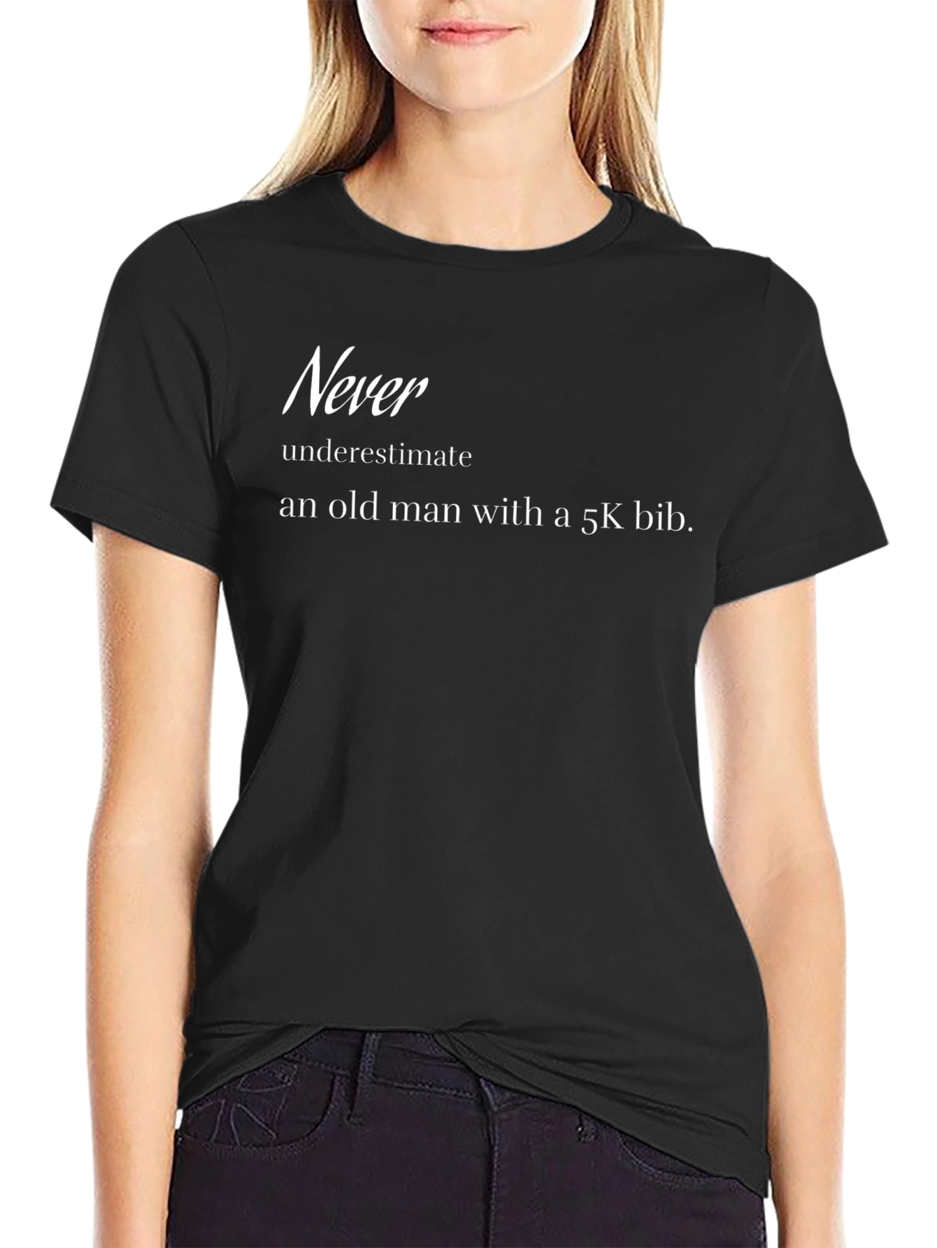Camiseta Hombre Negra Nunca Subestimes a un Viejo