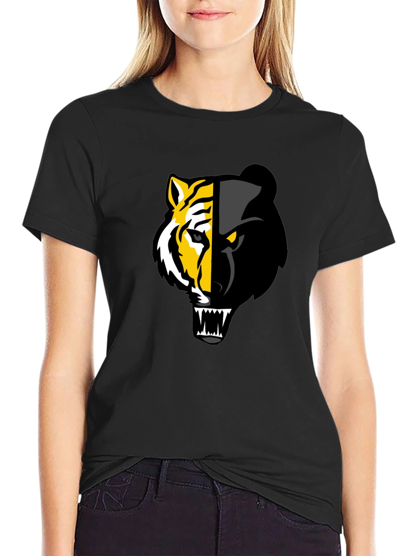 Camiseta Negra: Tigre y Pantera Fusionados