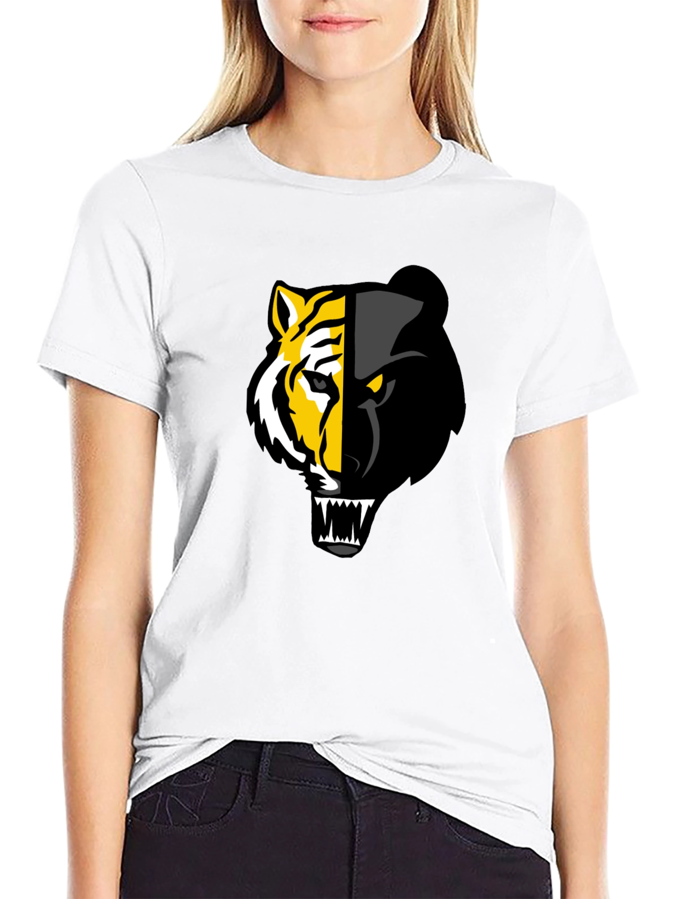 Camiseta Negra: Tigre y Pantera Fusionados
