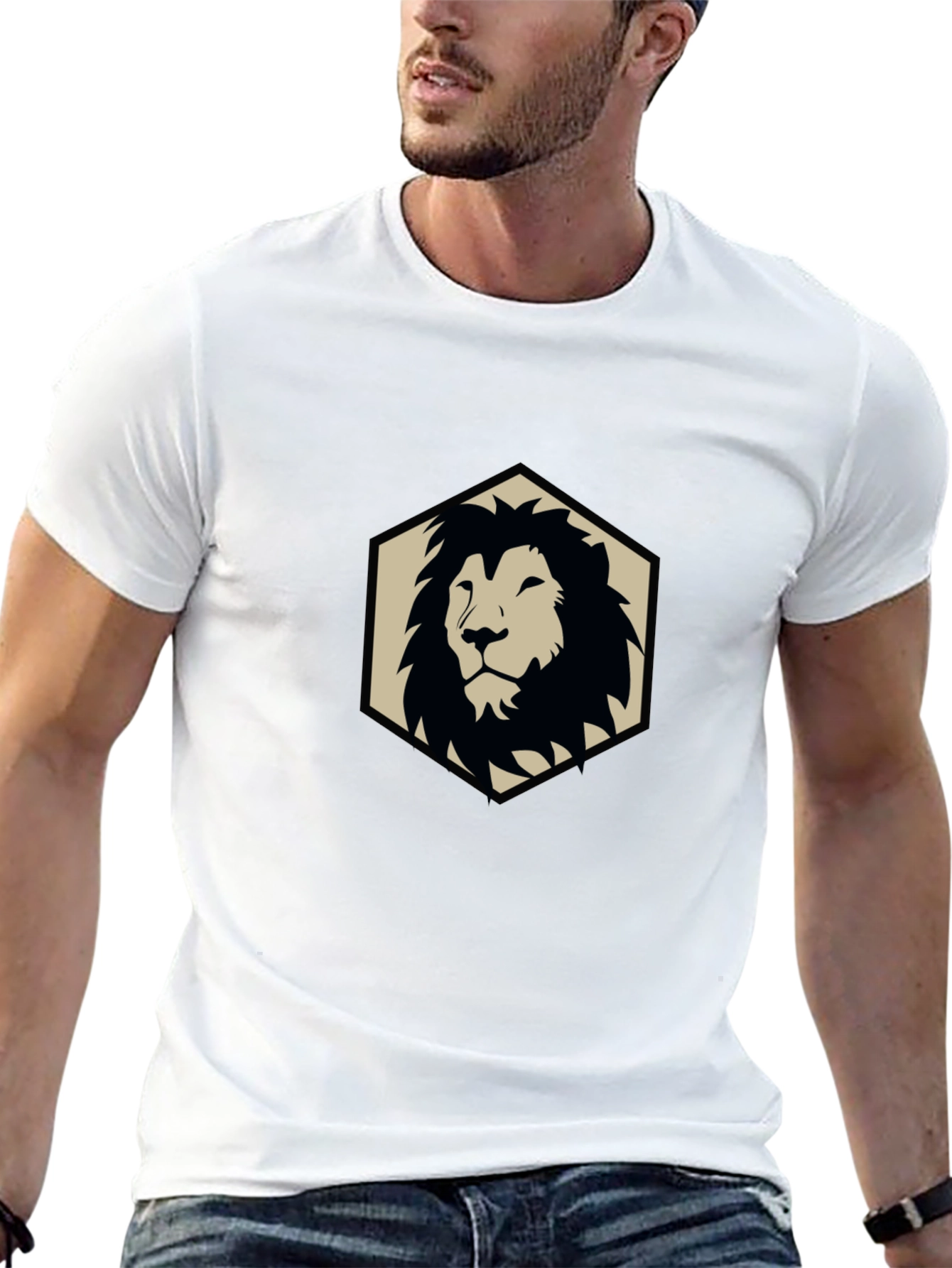 Camiseta Negra con Diseño de León Geométrico