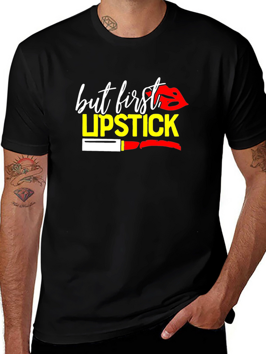 Camiseta Negra con Diseño de Labios y Texto But First Lipstick