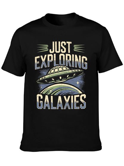 Camiseta Negra Explorando Galaxias con Diseño OVNI