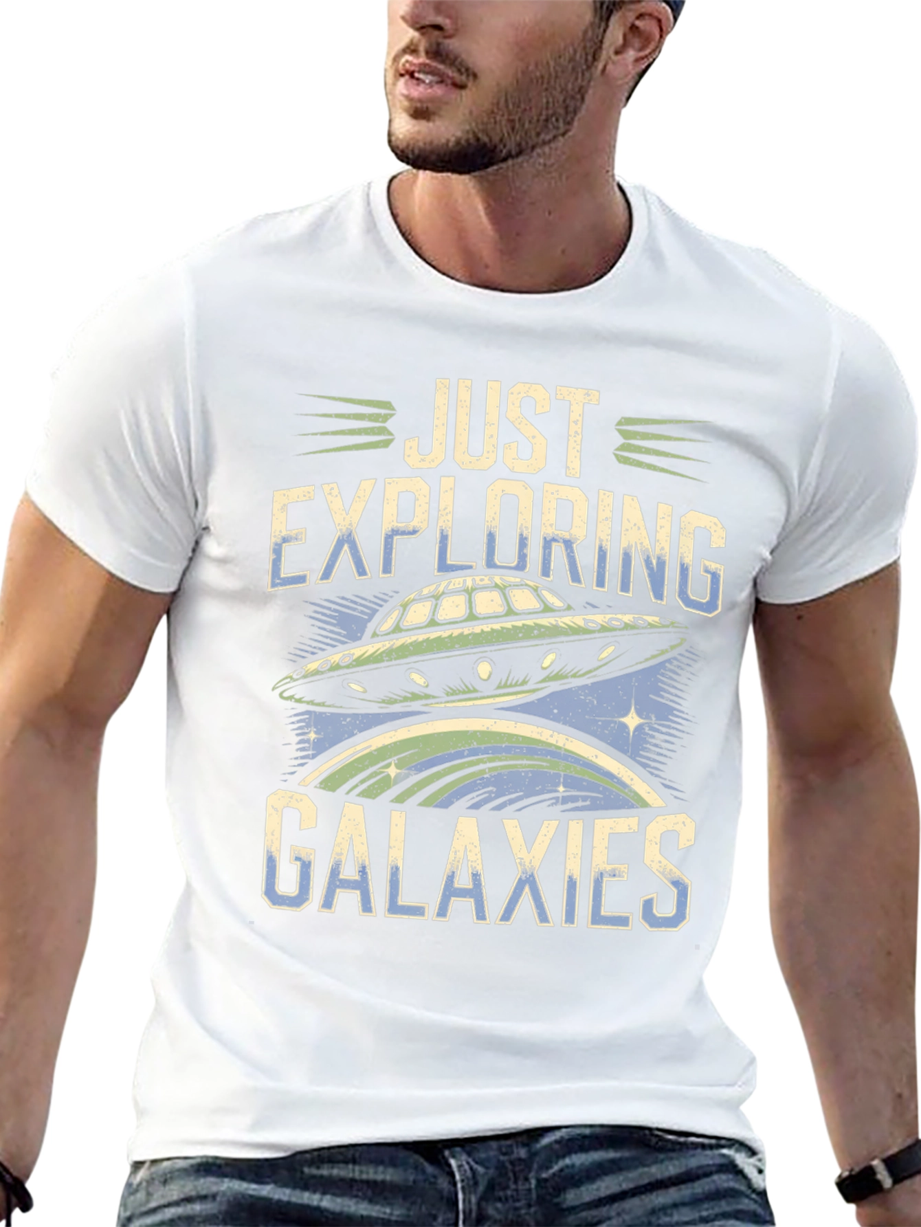 Camiseta Negra Explorando Galaxias con Diseño OVNI