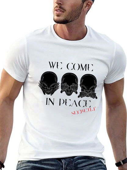 Camiseta Negra: Aliens en Paz... ¡Secretamente!