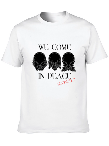 Camiseta Negra: Aliens en Paz... ¡Secretamente!